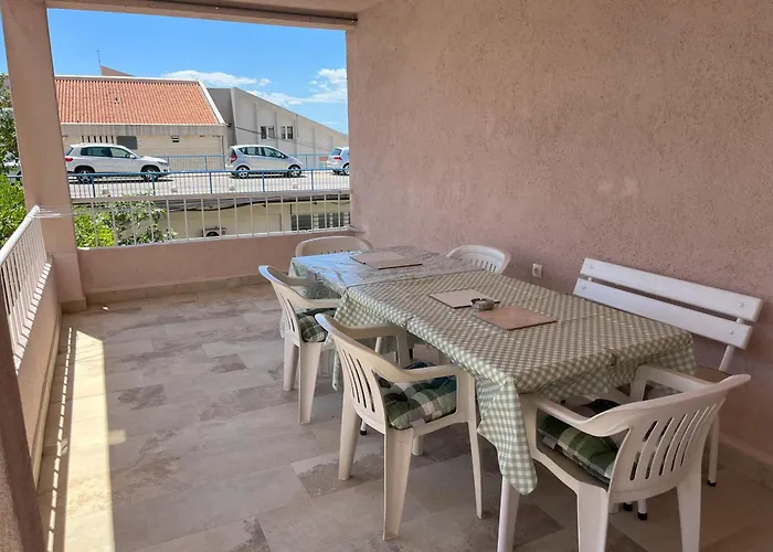 Apartment Cecilija Makarska