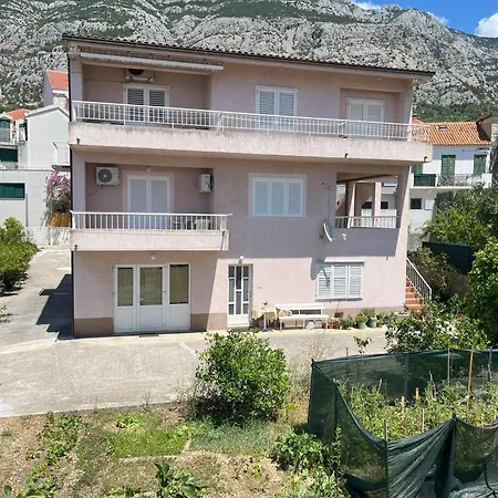 Cecilija Lejlighed Makarska